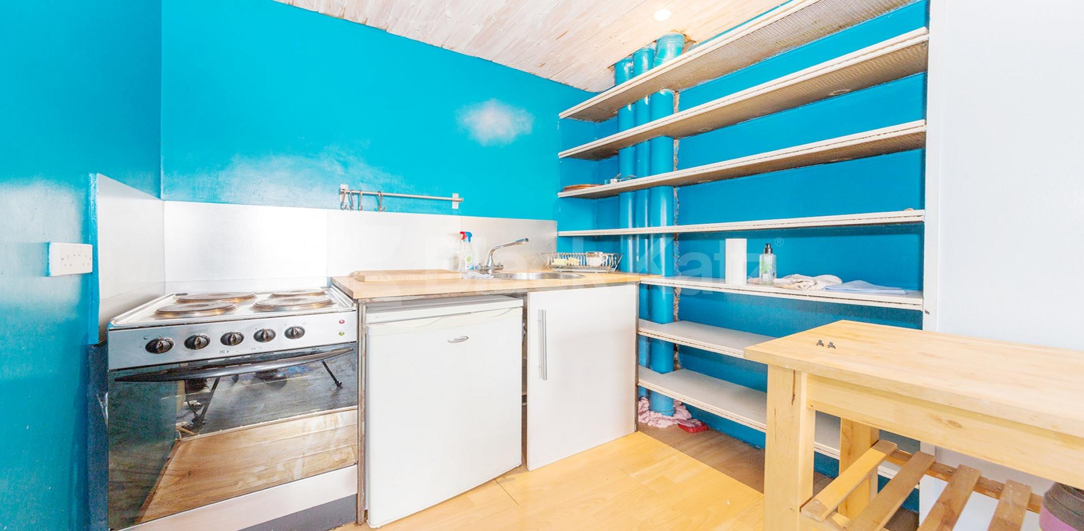 			1 Bedroom, 1 bath, 1 reception Flat			 Sinclair Road, Shepherds Bush